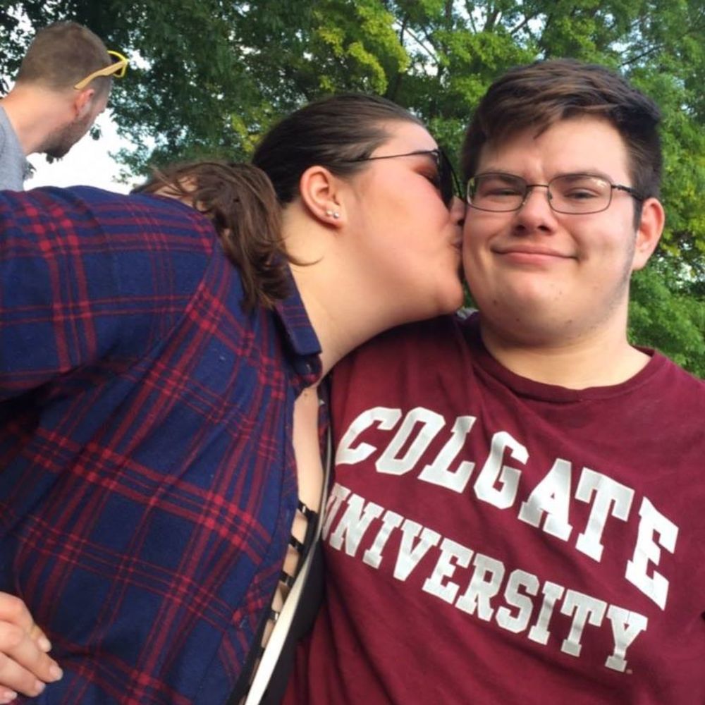 Meet your Posher, Skylar